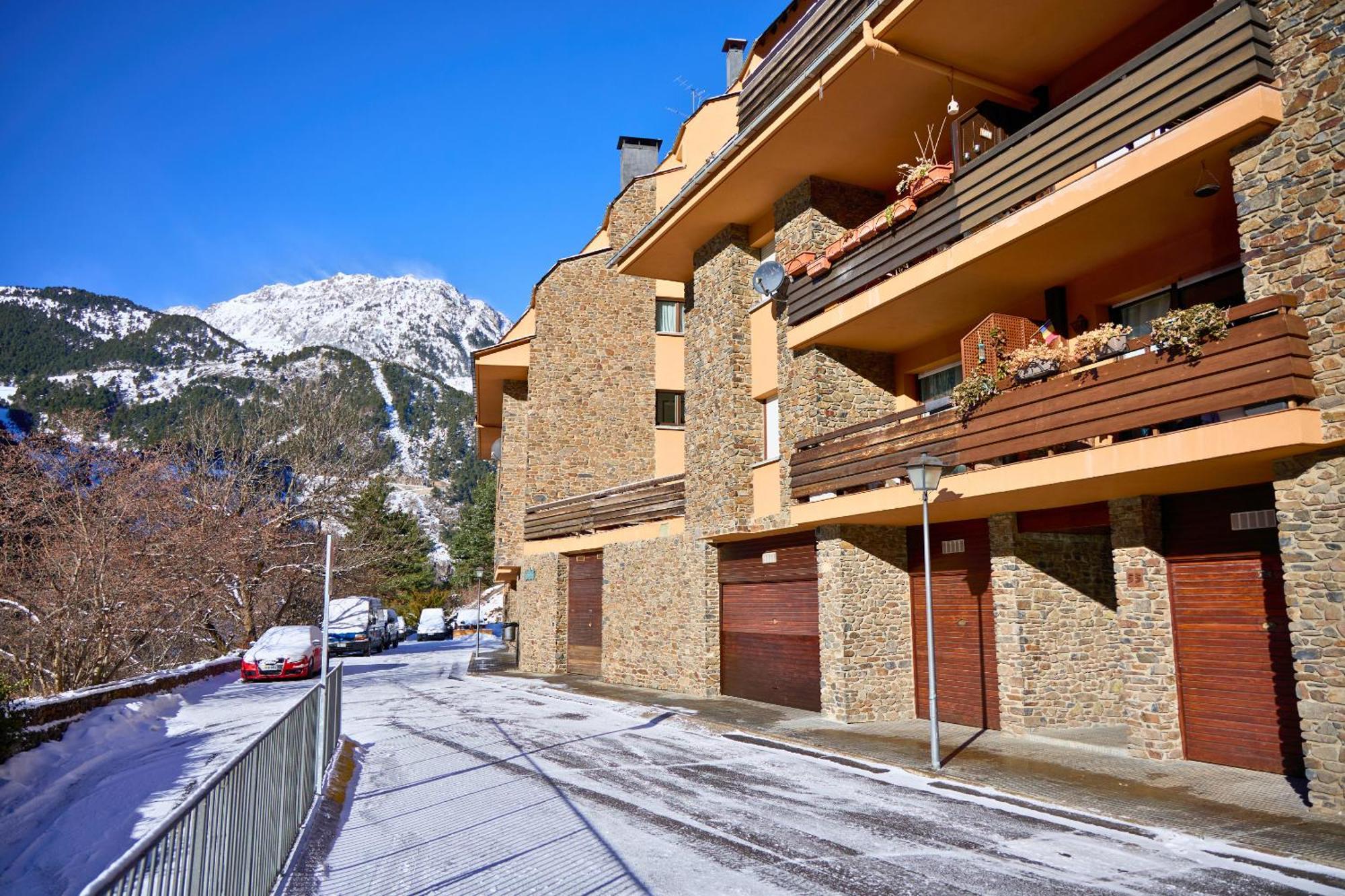 Apartamento Andbnb I Joya De Montana I Duplex Con Vistas Y Esqui Mas de Ribafeta